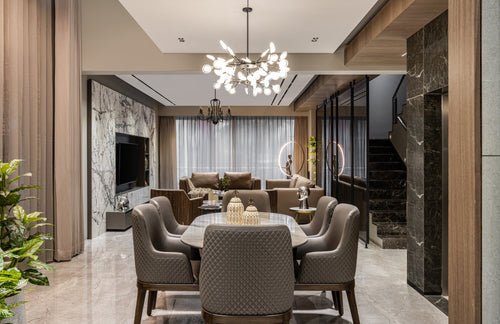 How to Choose the Perfect Dining Chair for Your Dining Room | Maanavi Homes