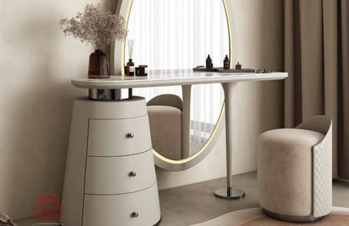 Discover how custom furniture can transform your small living space, maximizing style, space and functionality.
