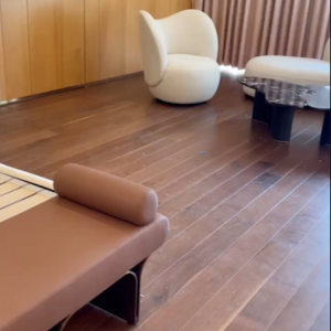 white ccent chair with coffee table for bedroom