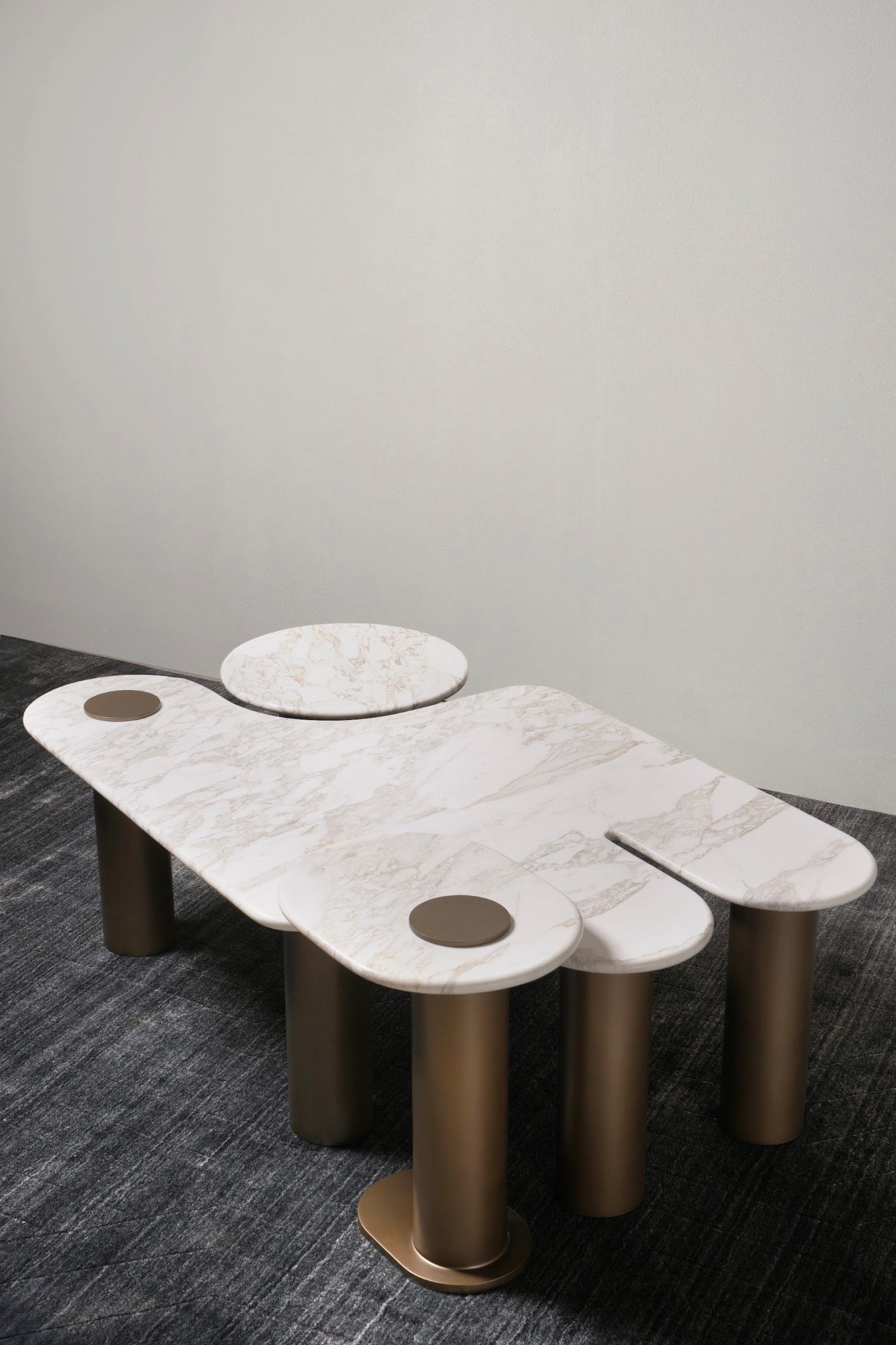 Sculpt Center Table Set