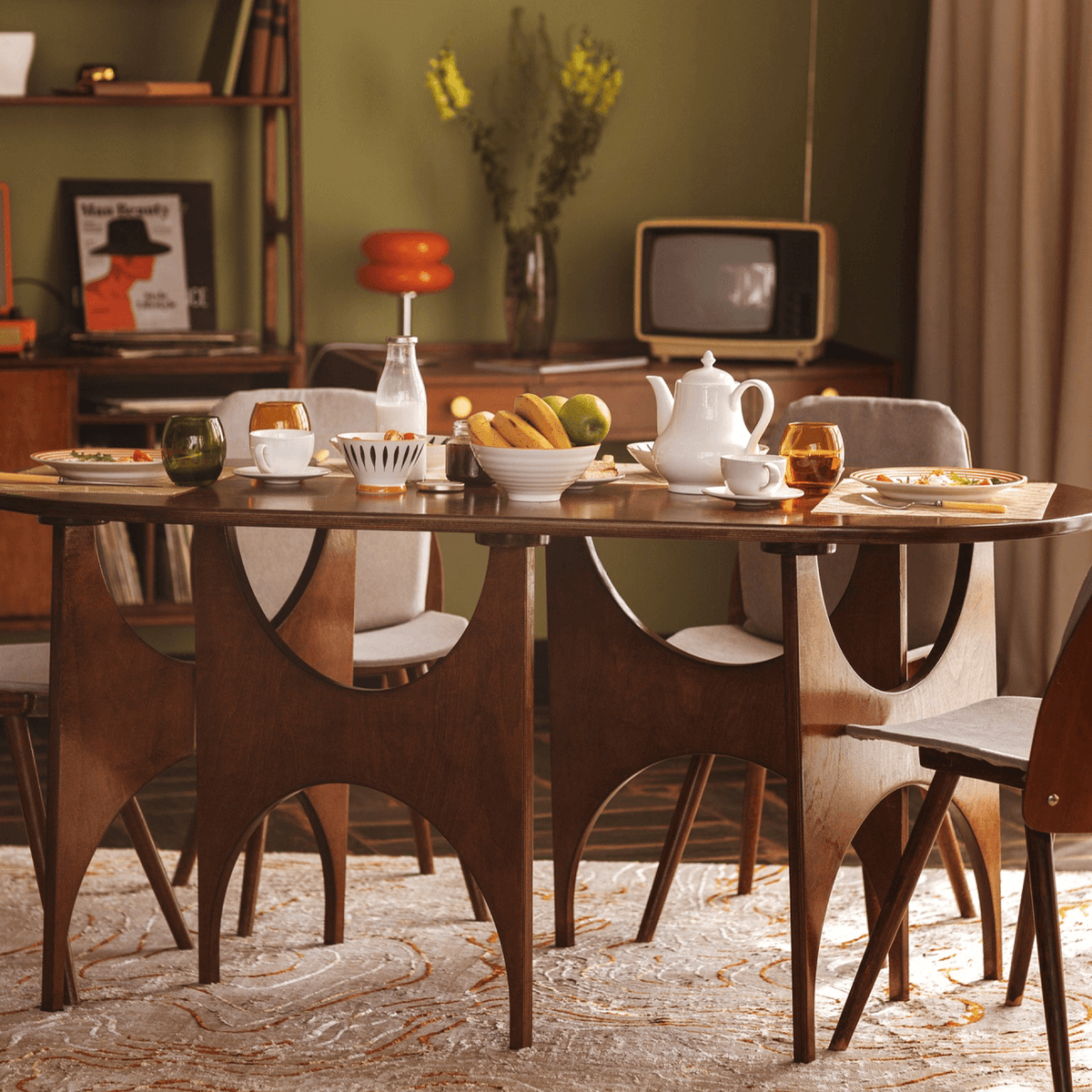 A Nice Way to Decorate a Wooden Dining Room Table: Stunning Ideas