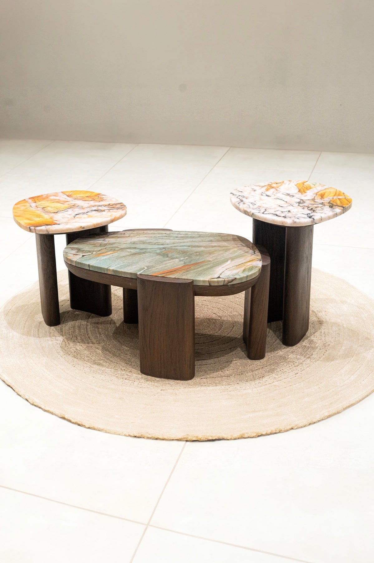 Arizon Center Table
